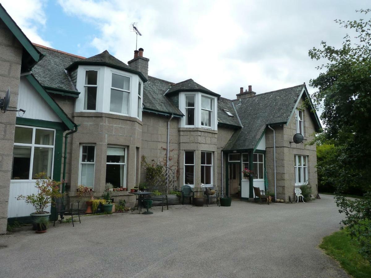 Crannach House Bed And Breakfast And Self Catering Apartments Ballater Exterior photo
