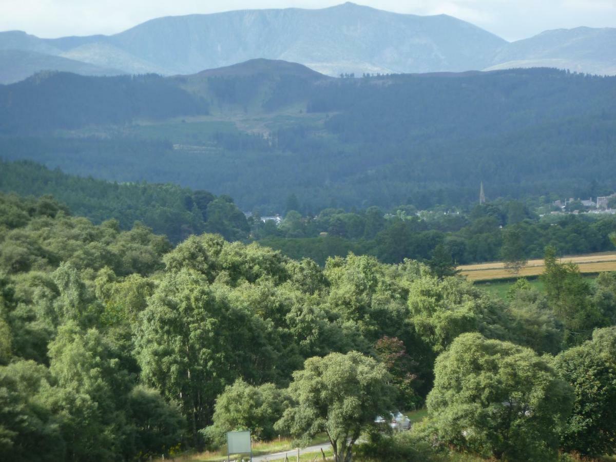 Crannach House Bed And Breakfast And Self Catering Apartments Ballater Exterior photo